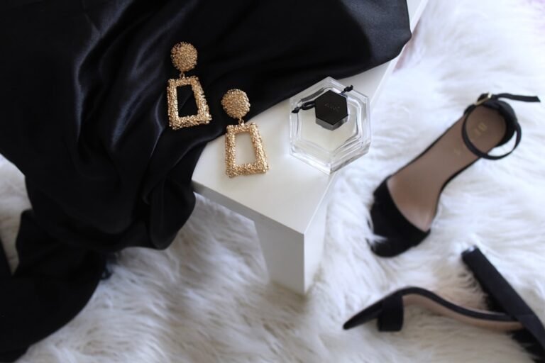 How to Create a Quiet-Luxury Look Without Overcomplicating Your Style